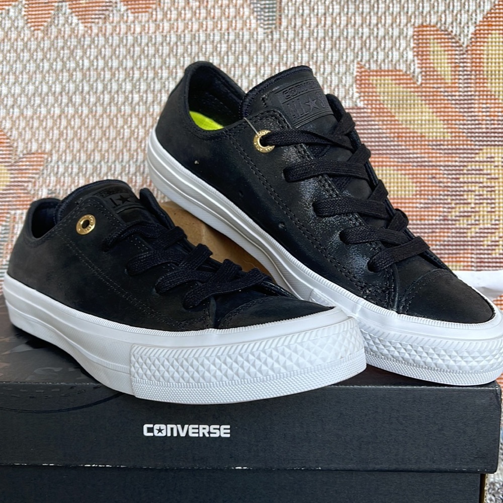 Converse WMNS Chuck Taylor All Stars ll OX 555958C BLACK/BLACK/WHITE Sneakers - Picture 7 of 16